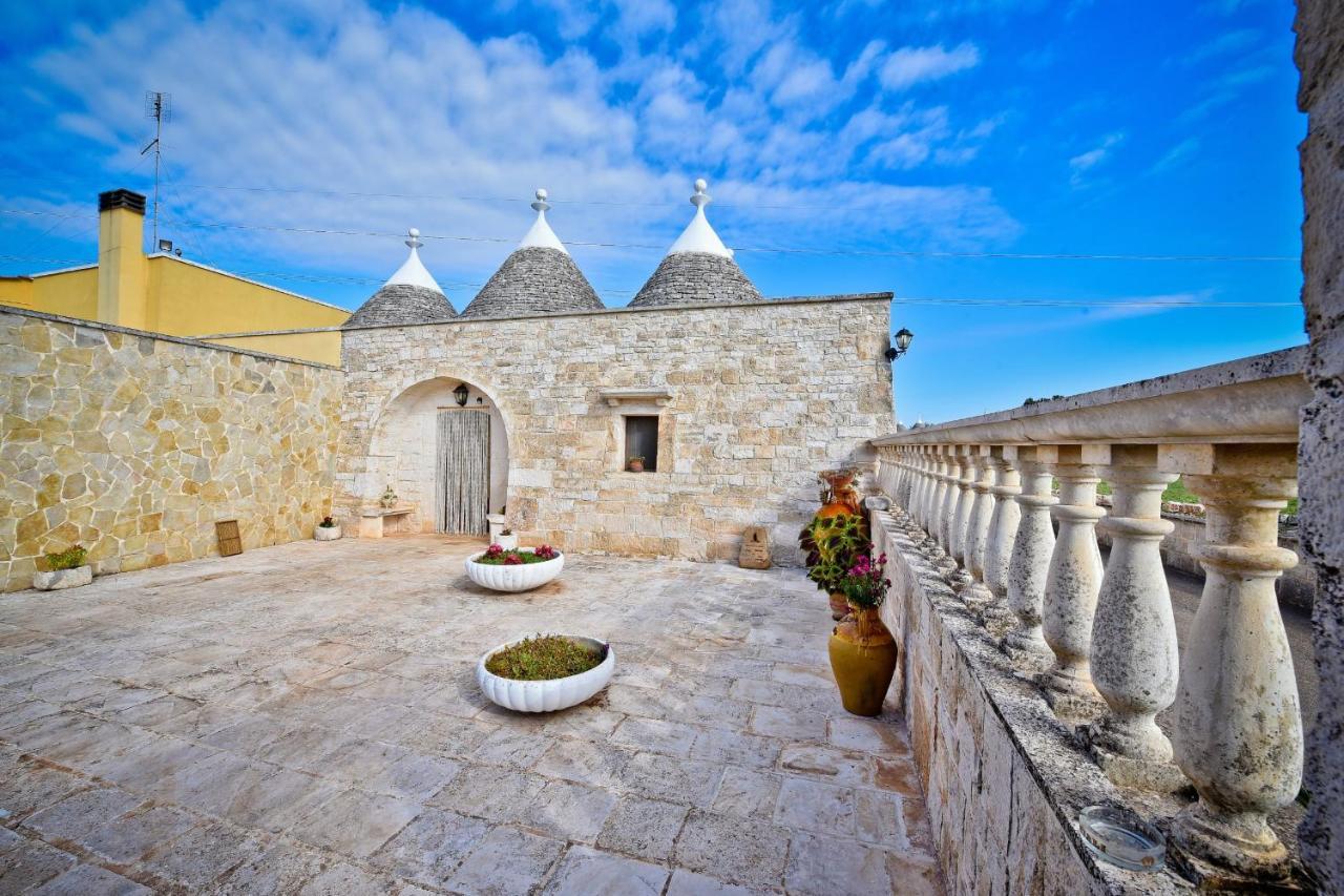 Willa I CINQUE TRULLI with Swimming Pool Martina Franca Zewnętrze zdjęcie