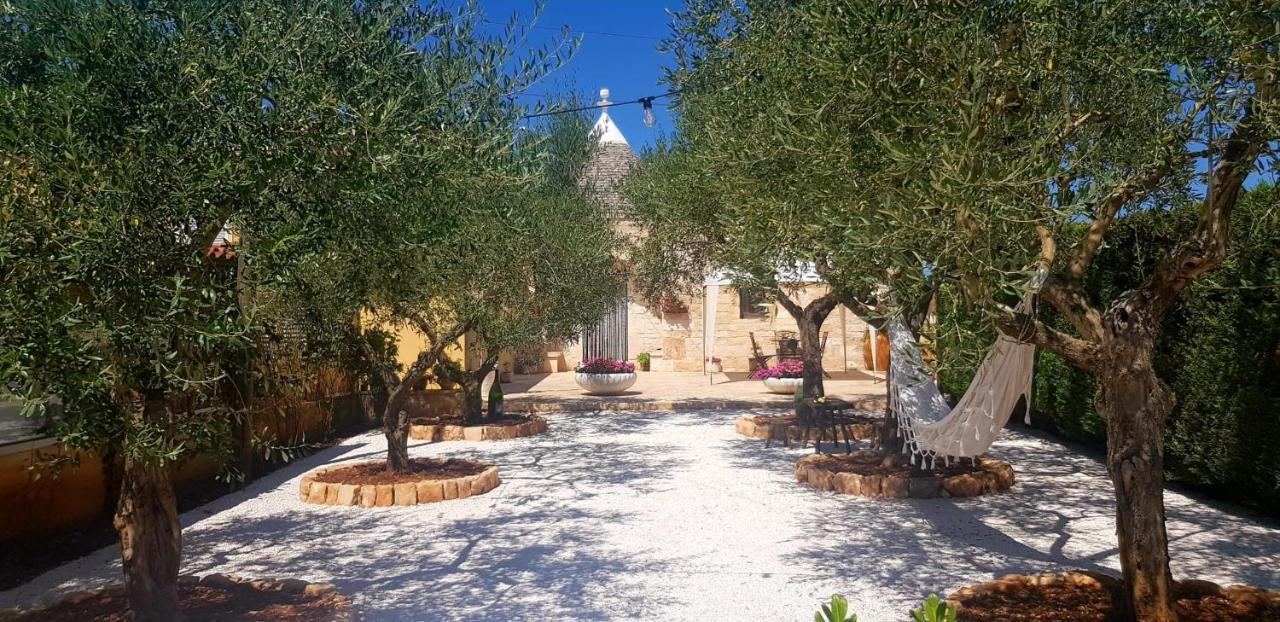 Willa I CINQUE TRULLI with Swimming Pool Martina Franca Zewnętrze zdjęcie
